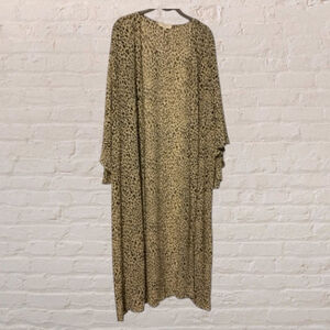 Women's Umgee Leopard Print Sheer Kimono Shrug 1X Cream Black
